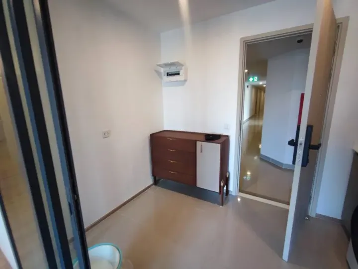 Property photos for Life Rama 4 - Asoke