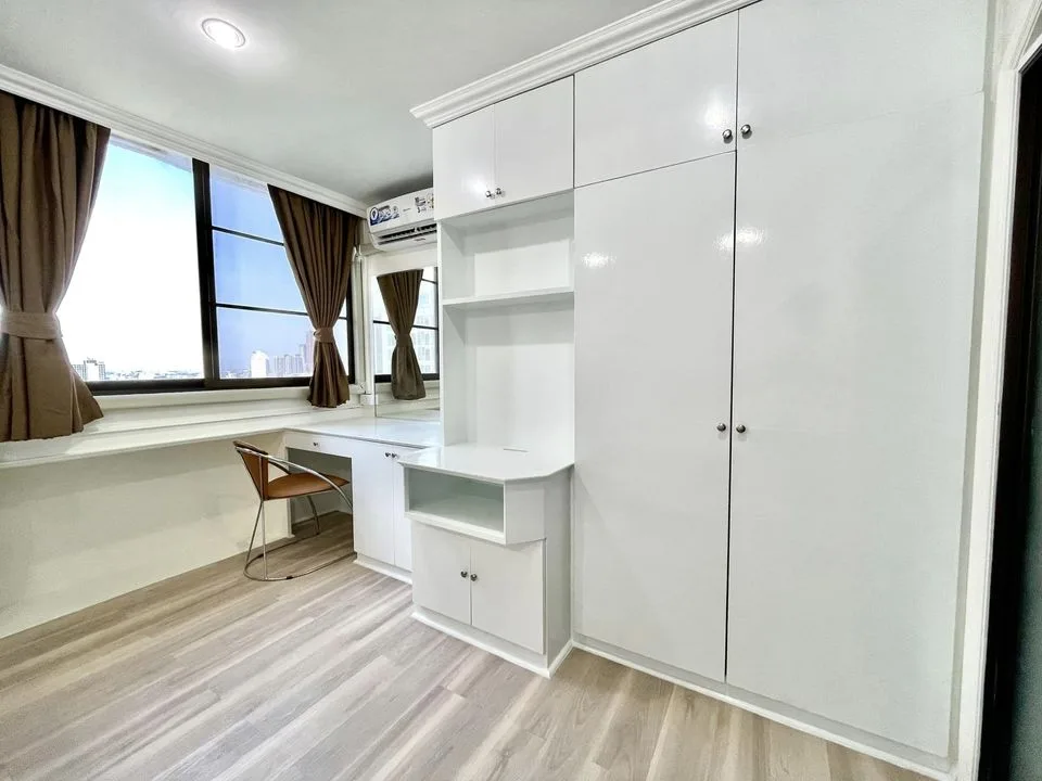Property photos for Supalai Place
