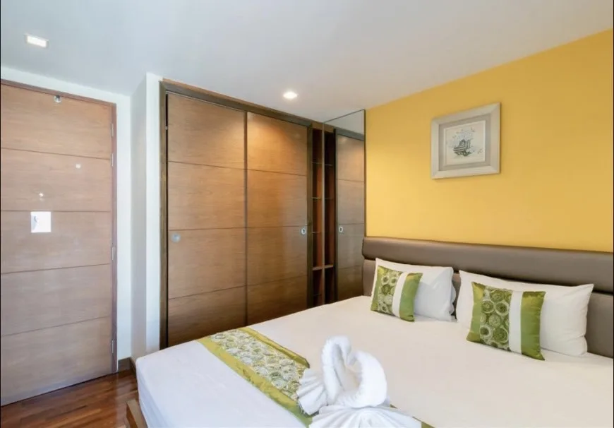 Property photos for Silom Forest