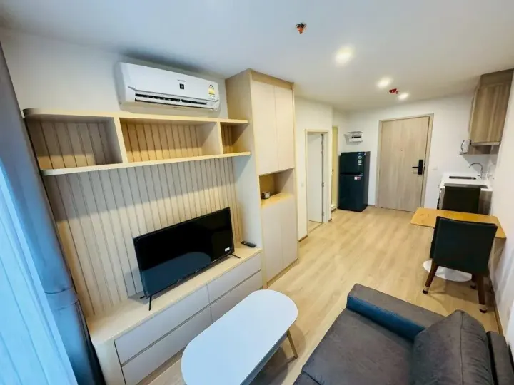 Property photos for Life Rama 4 - Asoke