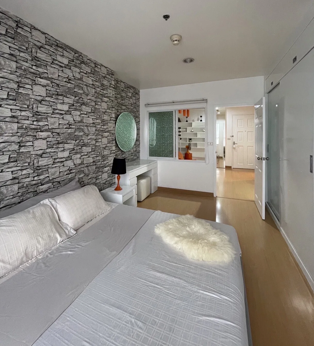 Property photos for Life Sukhumvit 65