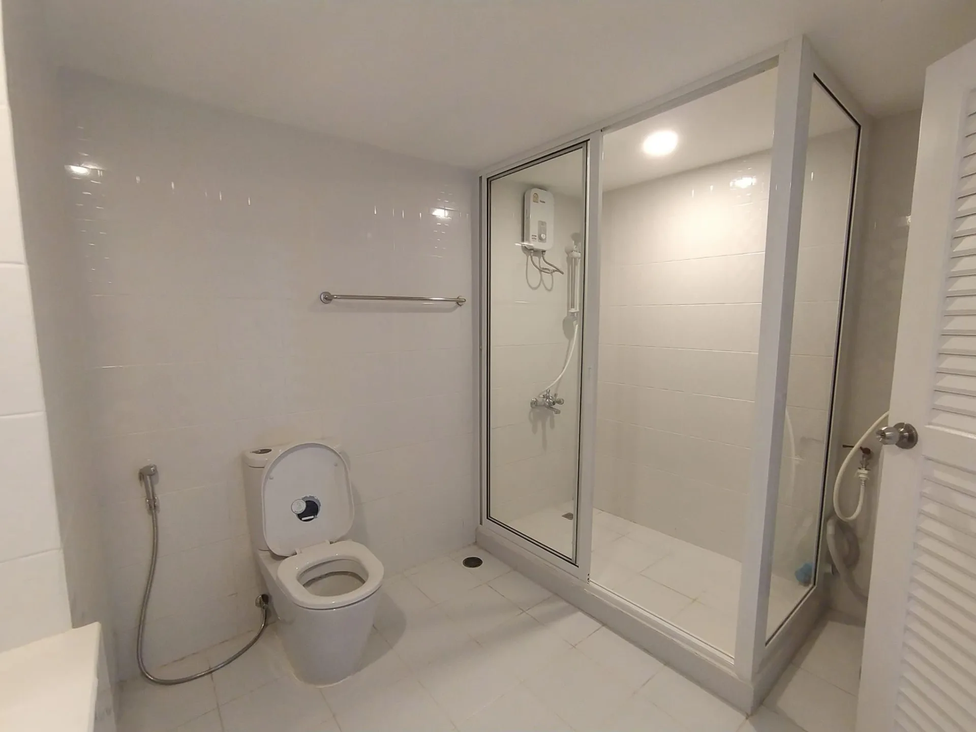 Property photos for 38 Mansion