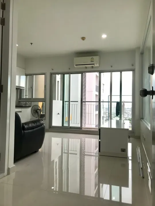 Property photos for The Parkland Taksin - Thapra
