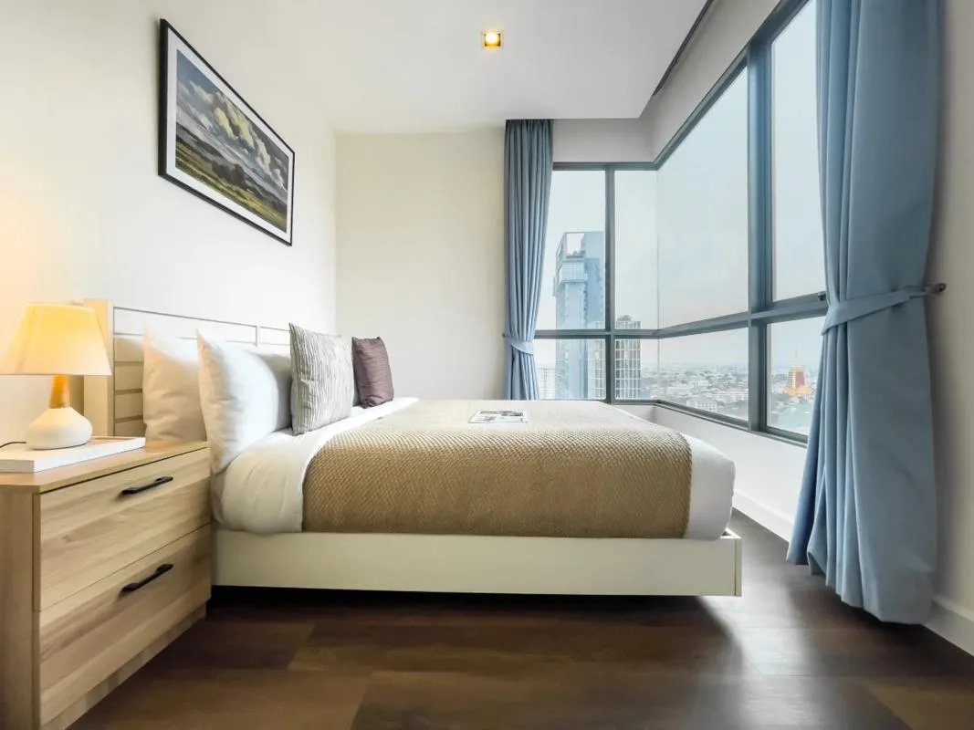 Property photos for The Room Sukhumvit 62