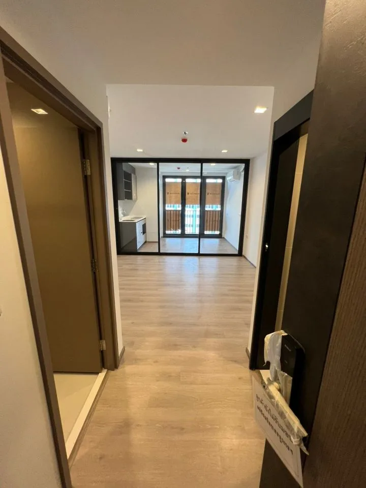 Property photos for THE LINE Phahonyothin Park