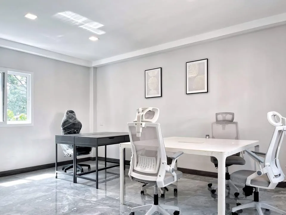 Property photos for White Mansion