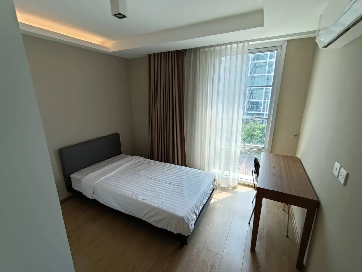 Property photos for Maestro 39