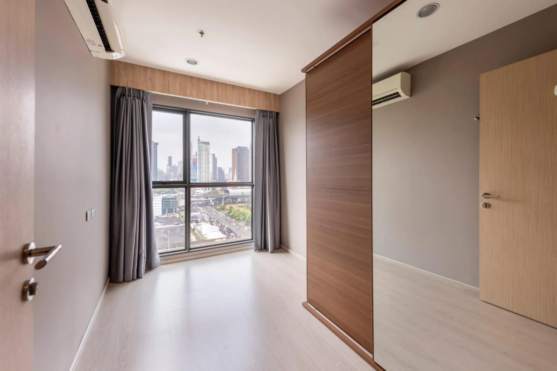 Property photos for Rhythm Asoke 2