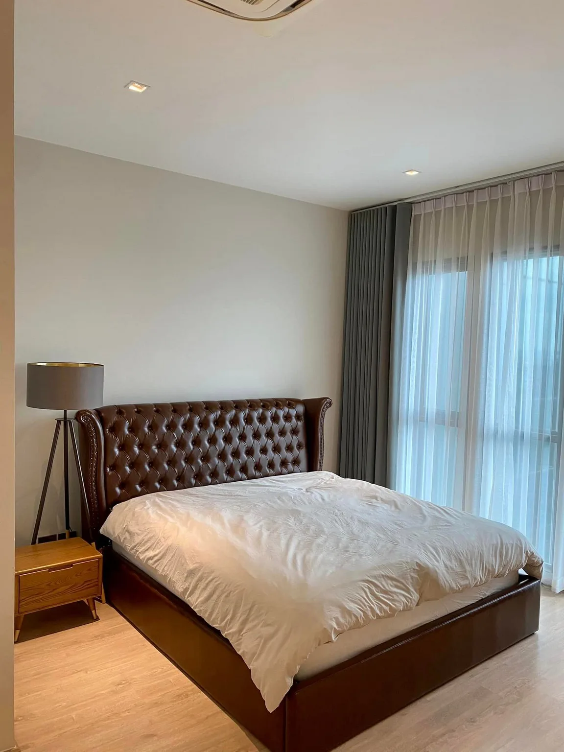Property photos for Whizdom Station Ratchada - Thapra