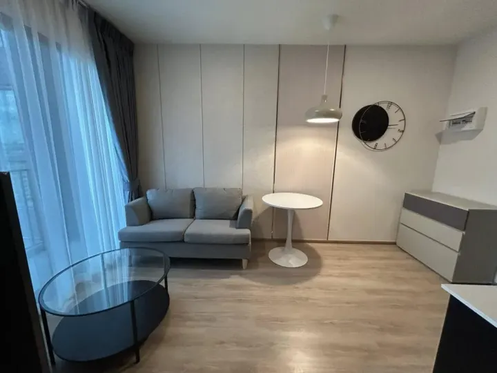 Property photos for Nue District R9