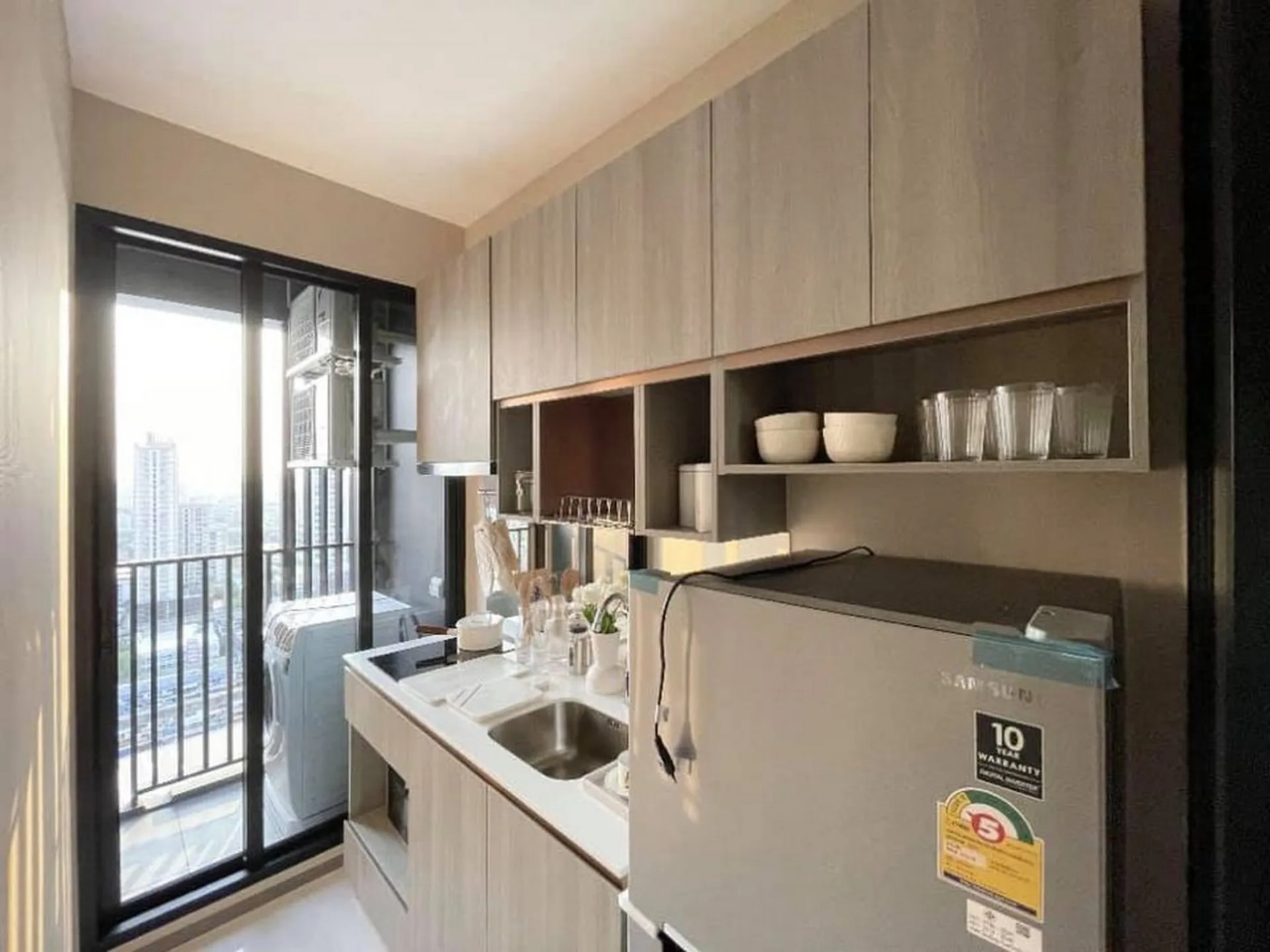 Property photos for Knightsbridge Prime Onnut