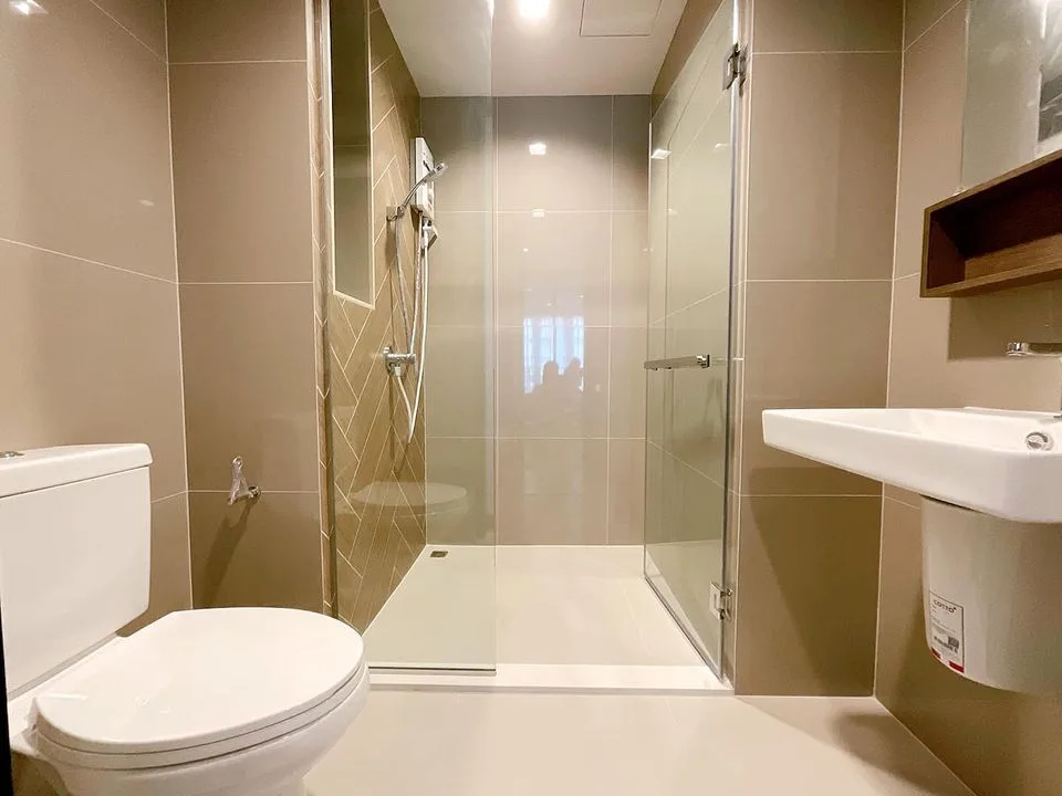 Property photos for THE LINE Phahonyothin Park