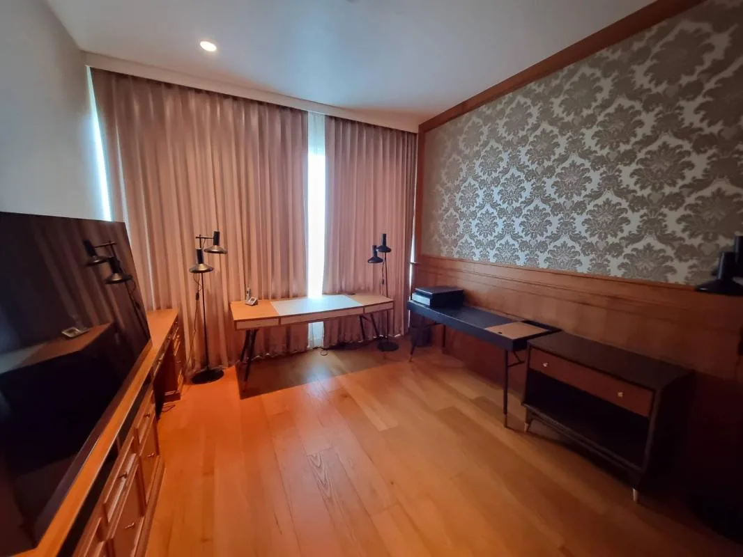 Property photos for 185 Rajadamri