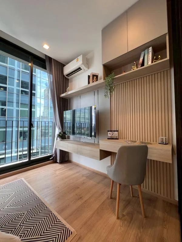 Property photos for Noble Around Ari