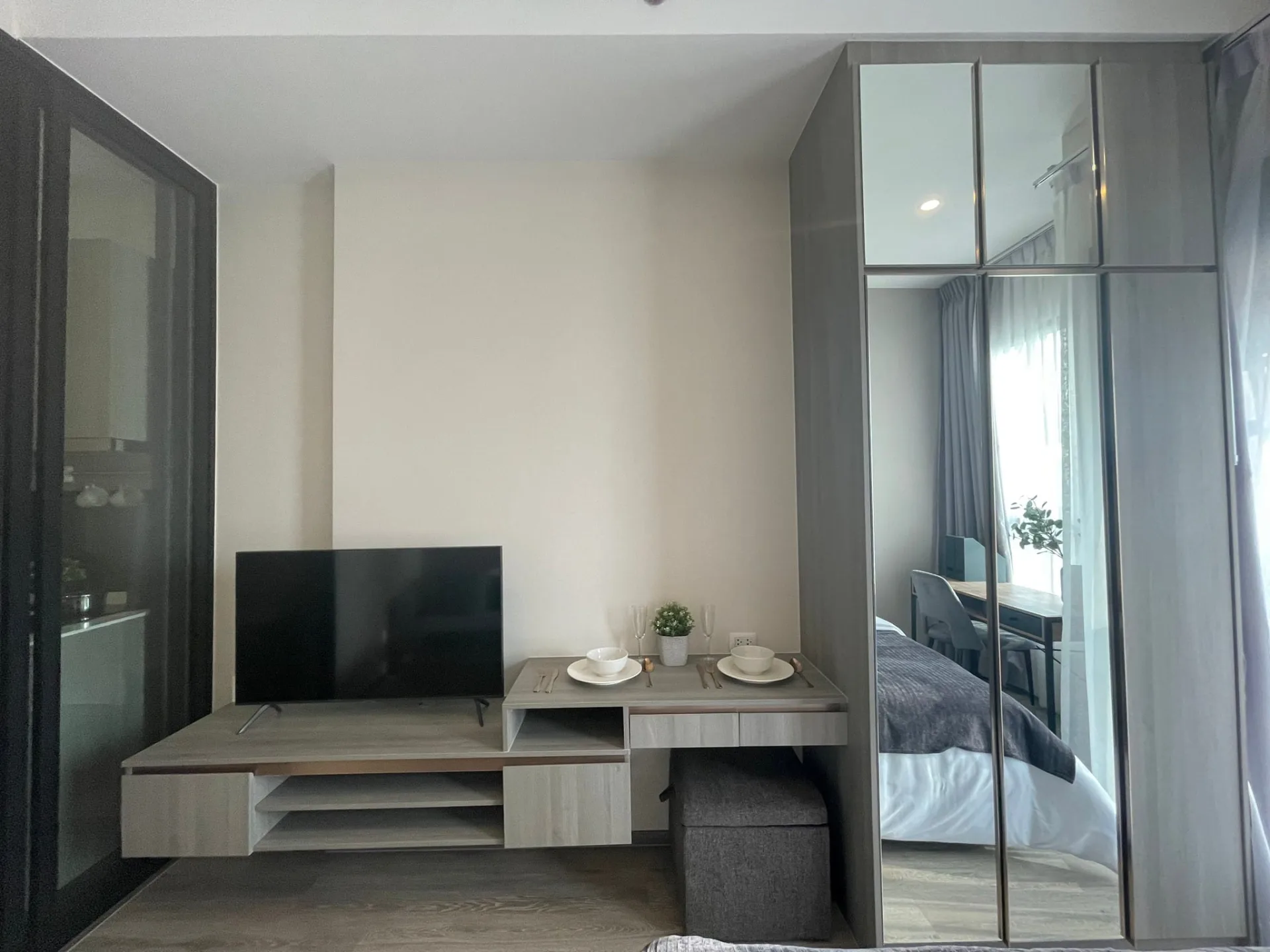 Property photos for Knightsbridge Prime Onnut