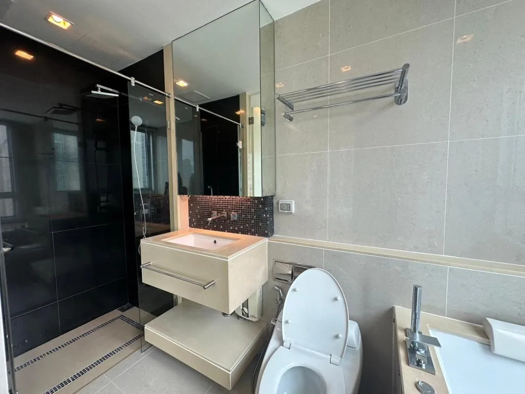 Property photos for The Address Asoke