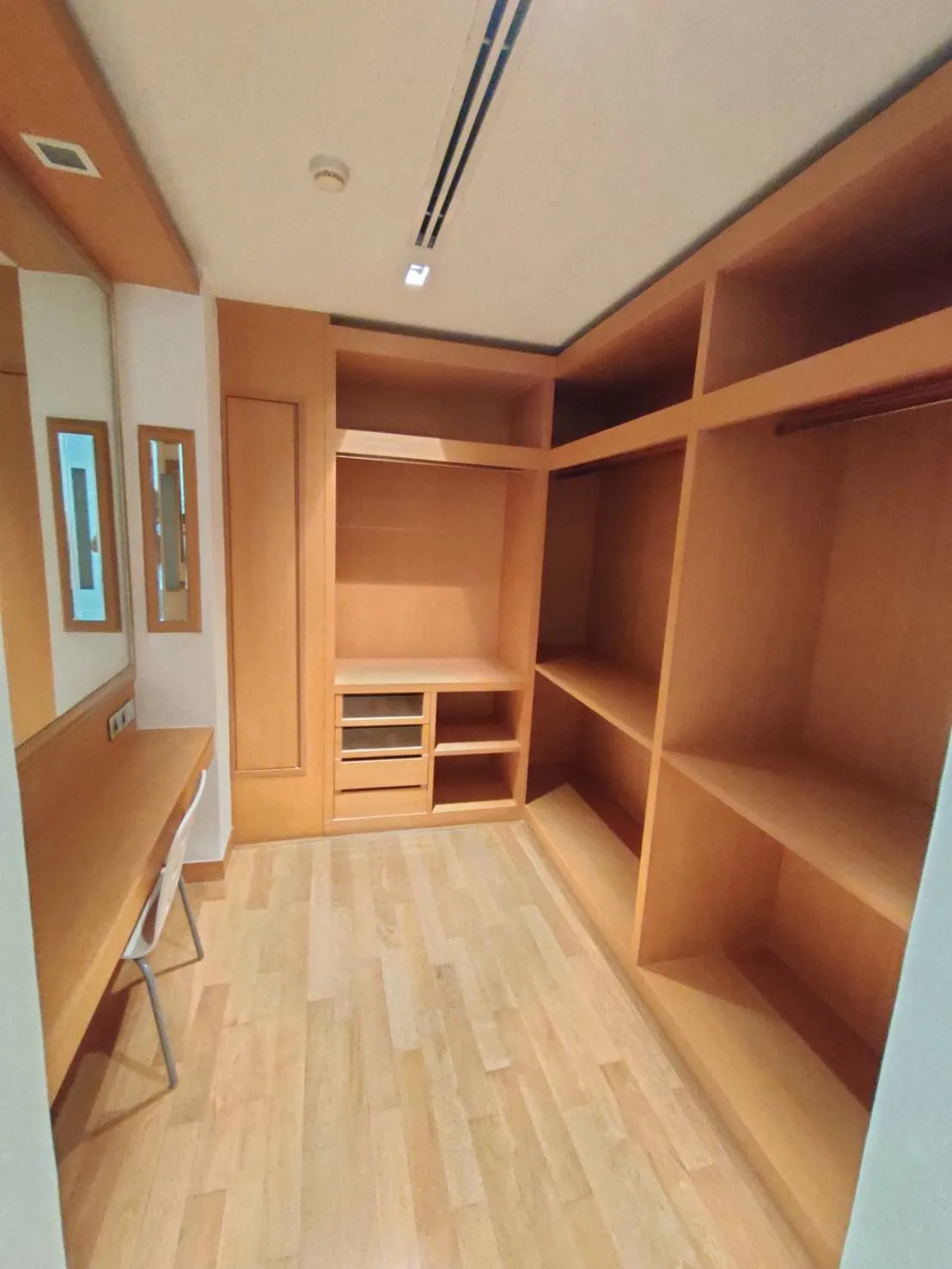 Property photos for The Marvel Residence Thonglor 5