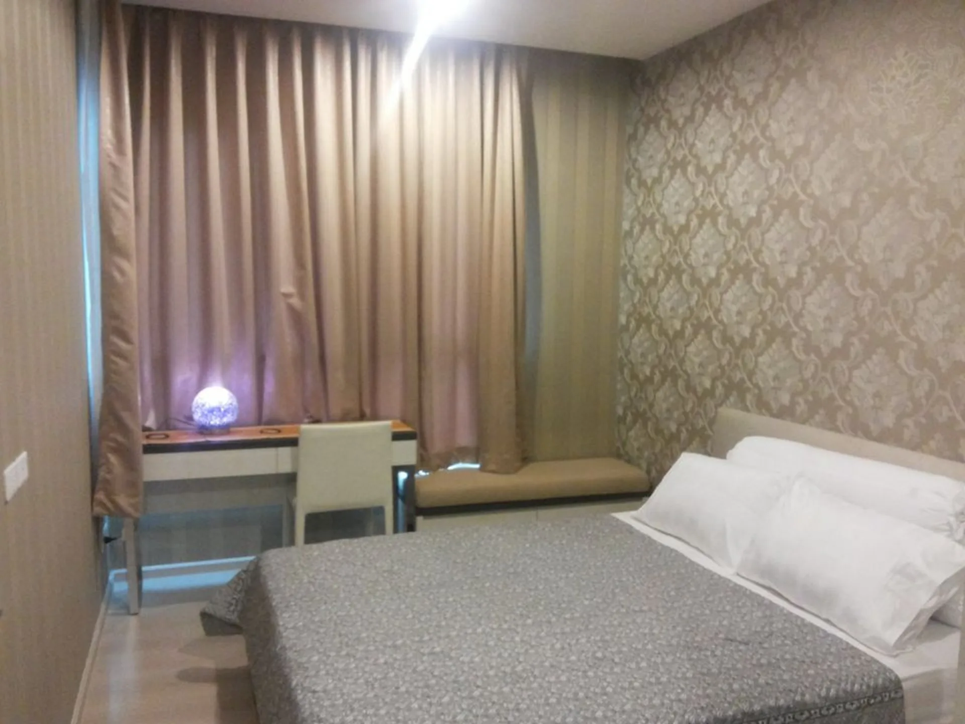 Property photos for Life Ratchadapisek