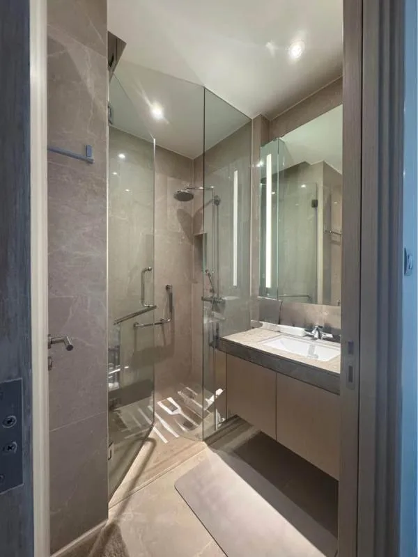 Property photos for Magnolias Waterfront Residences