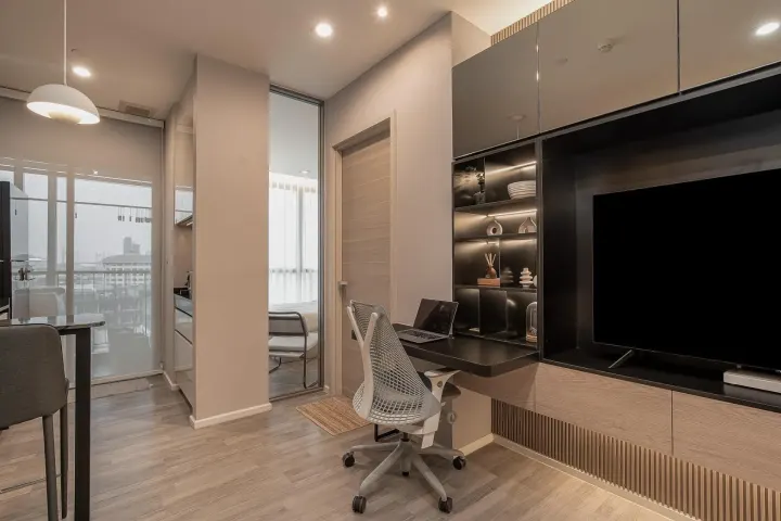 Property photos for The Room Sathorn - St.Louis