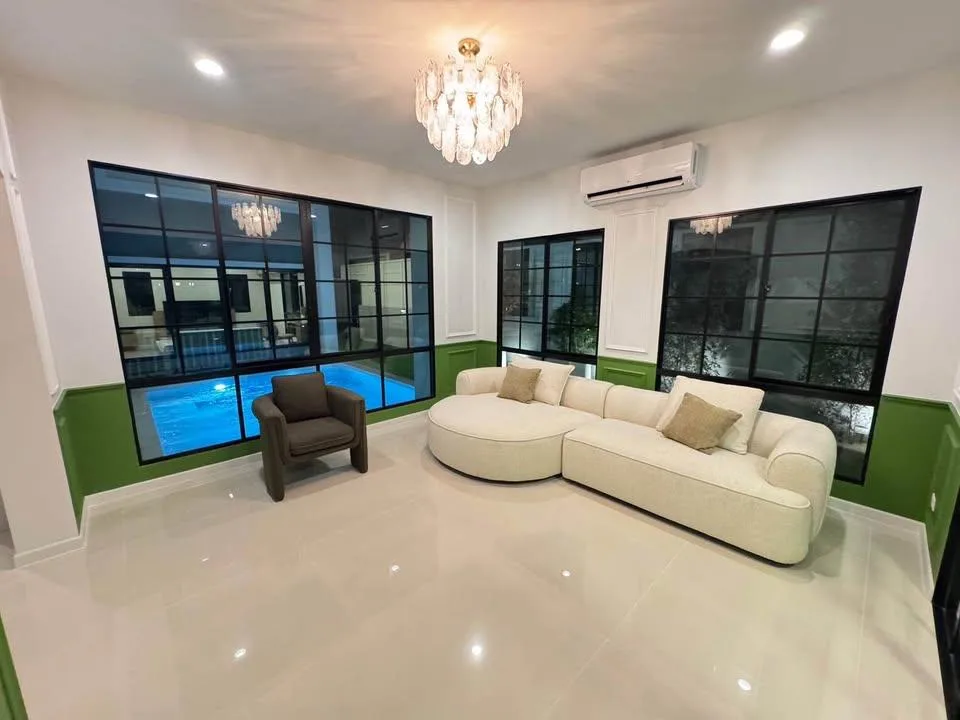 Property photos for Burasiri Panya Indra
