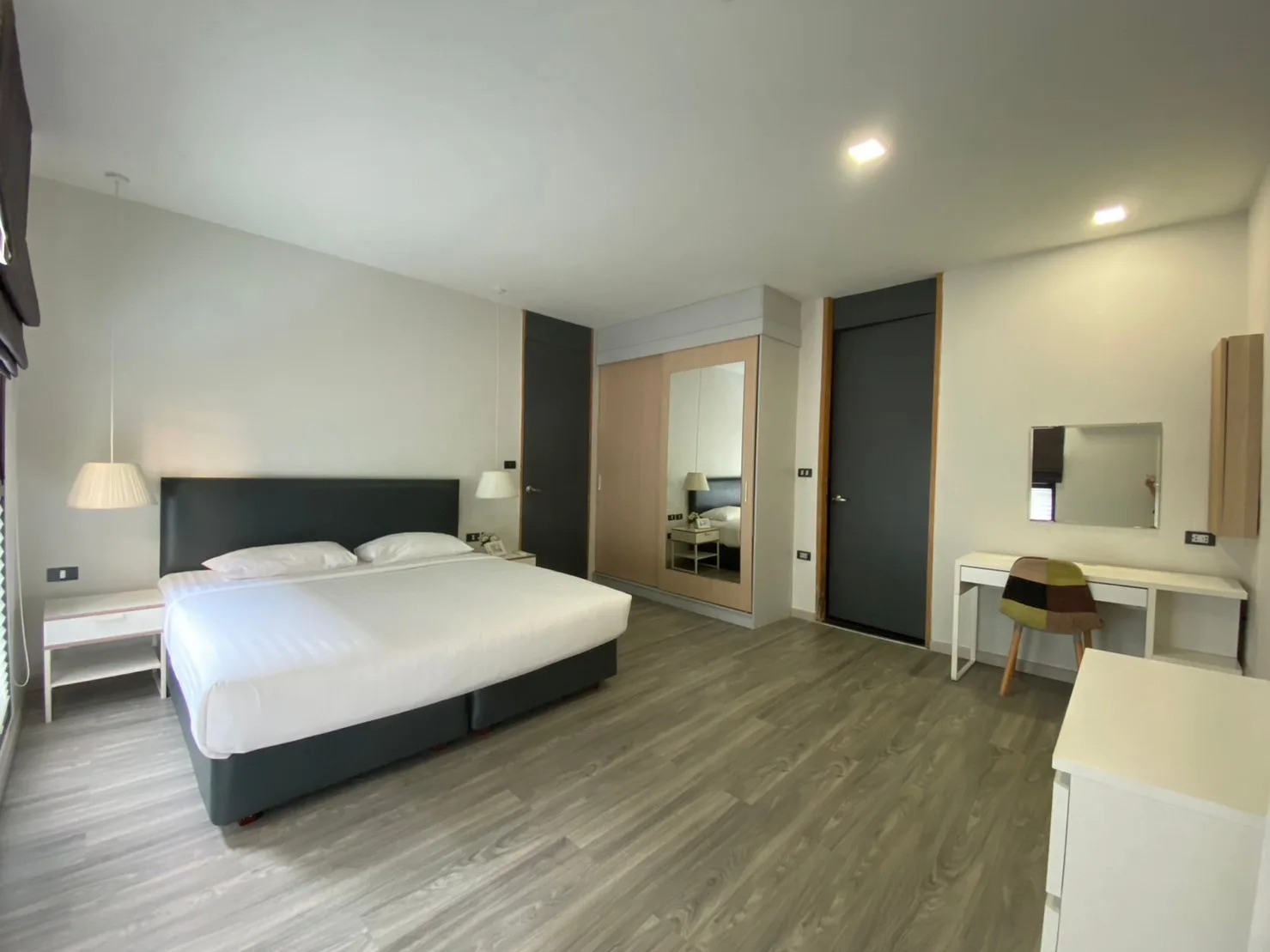 Property photos for Quad Sukhumvit 36 Serviced Apartment
