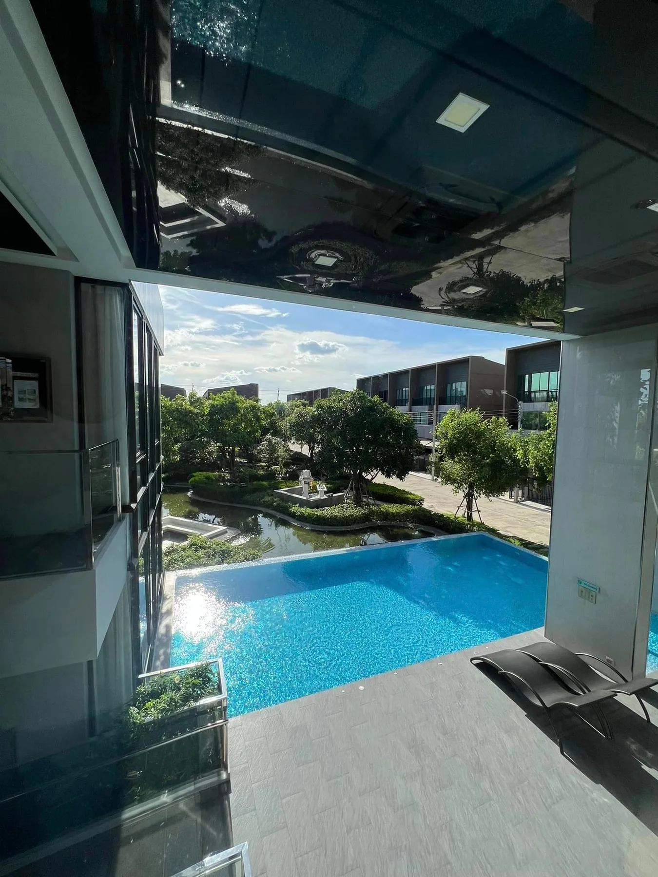 Property photos for Baan Klang Muang Rama 9