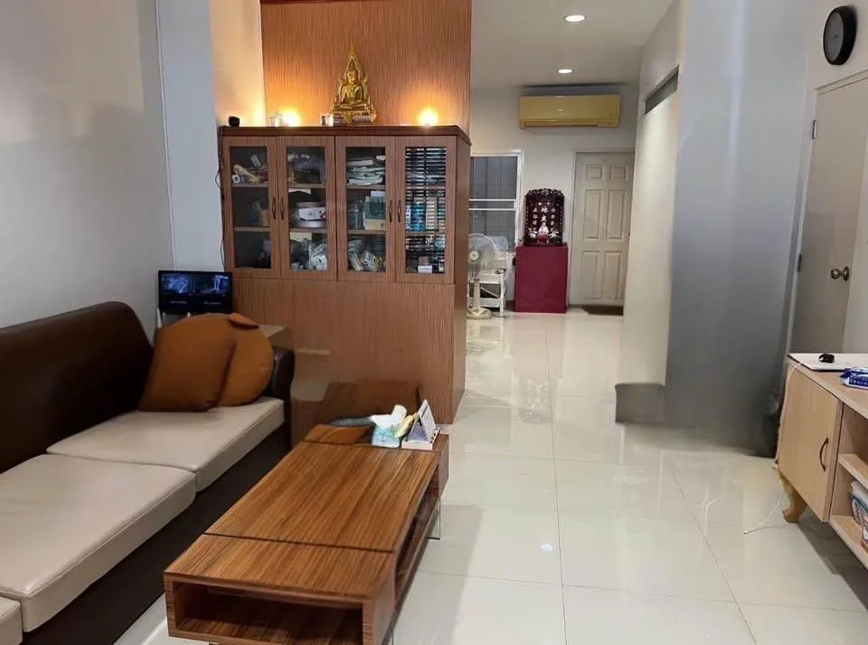 Property photos for Grandity Sathupradit 2