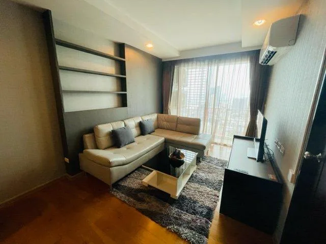 Property photos for THE LINE Phahonyothin Park
