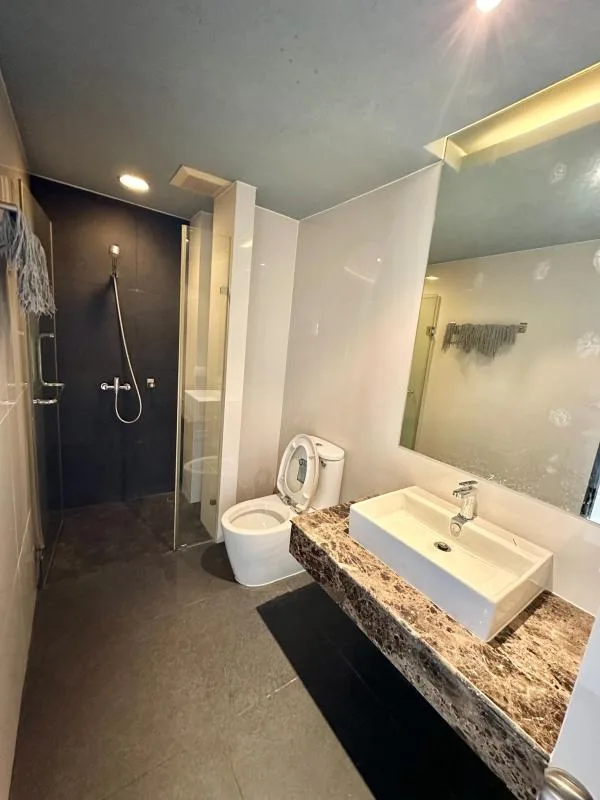 Property photos for The Tempo Ruamrudee