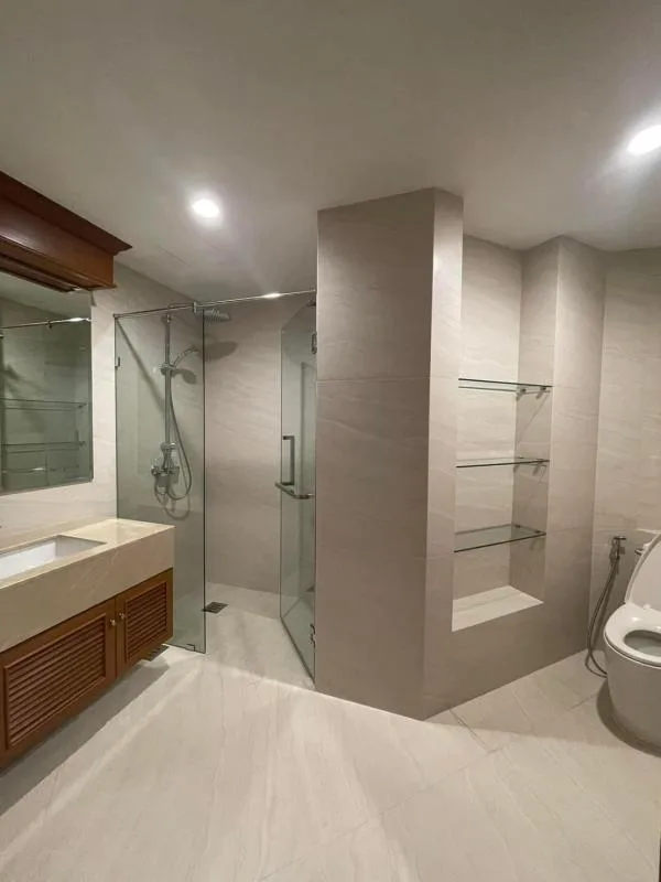 Property photos for Ruamsuk