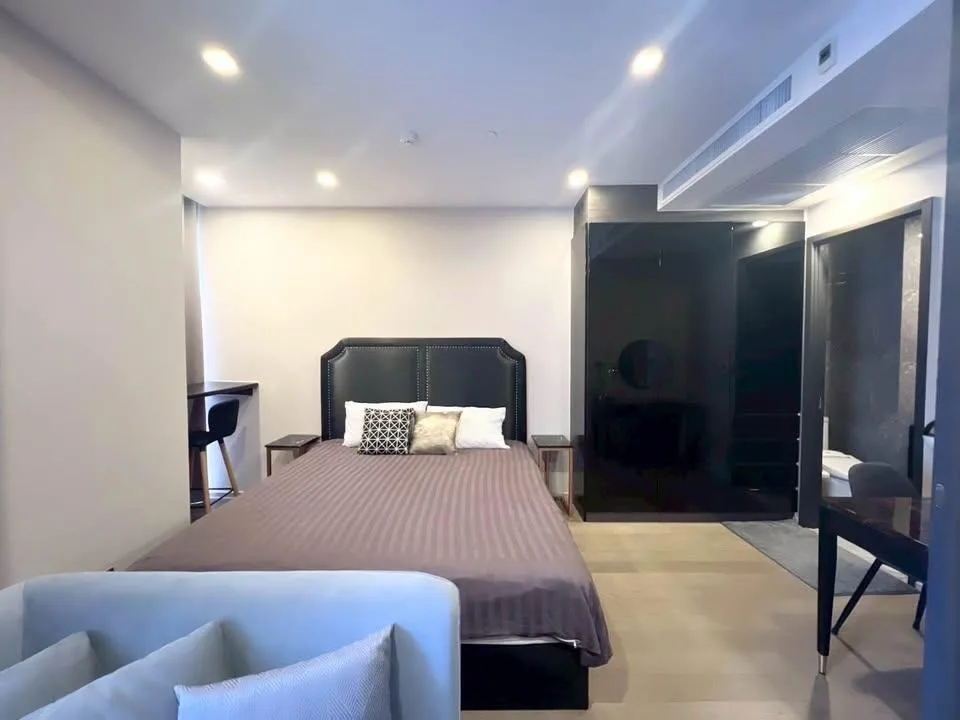 Property photos for Ashton Asoke