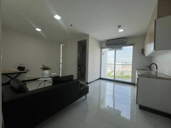 Property photos for The Parkland Srinakarin