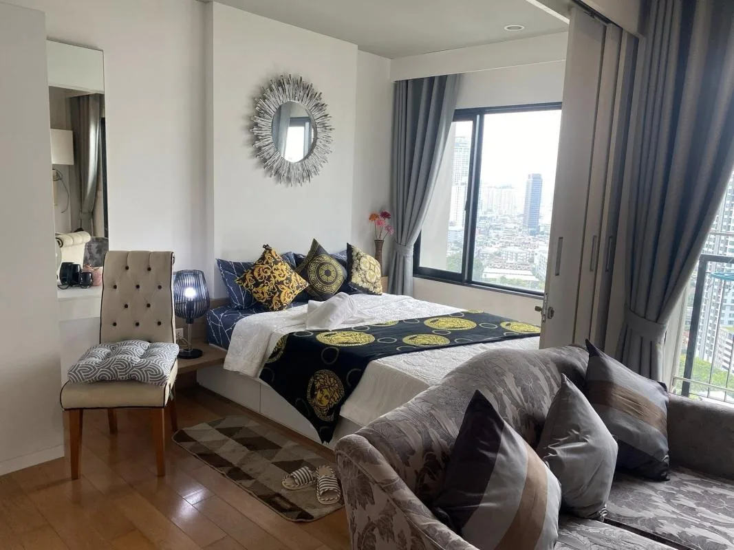 Property photos for Blocs 77