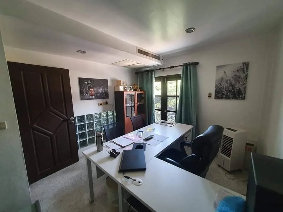 Property photos for Estahome Private Park