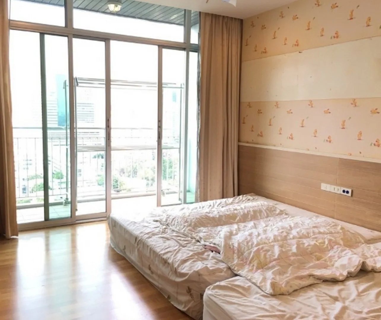 Property photos for Urbana Sathorn