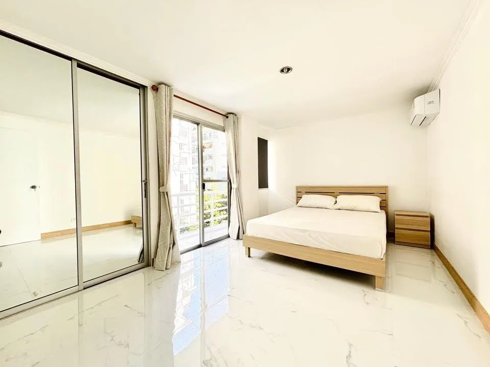 Property photos for The Waterford Rama 4