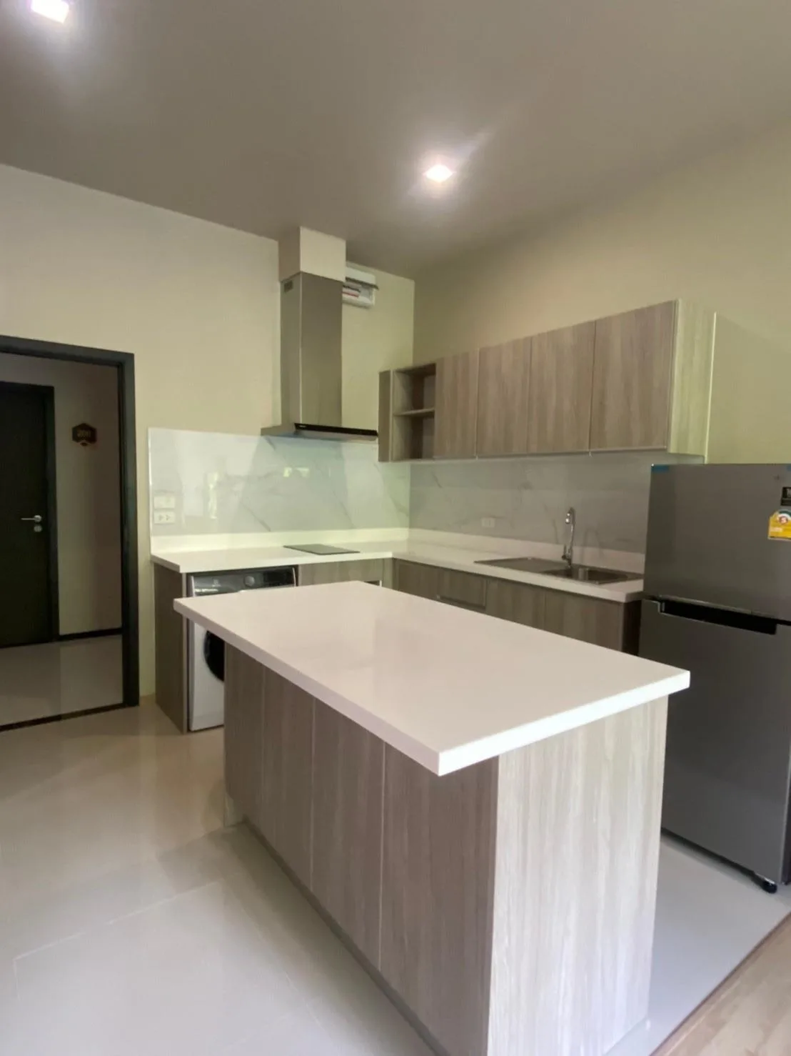 Property photos for Quartz Residence