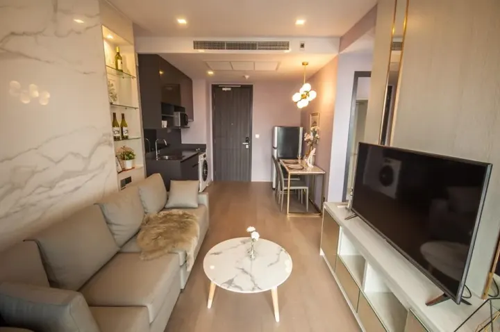 Property photos for Ashton Asoke
