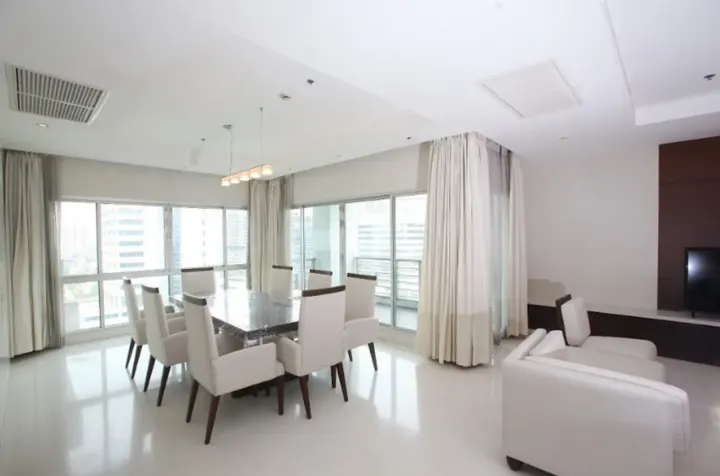 Property photos for Royal Residence Park