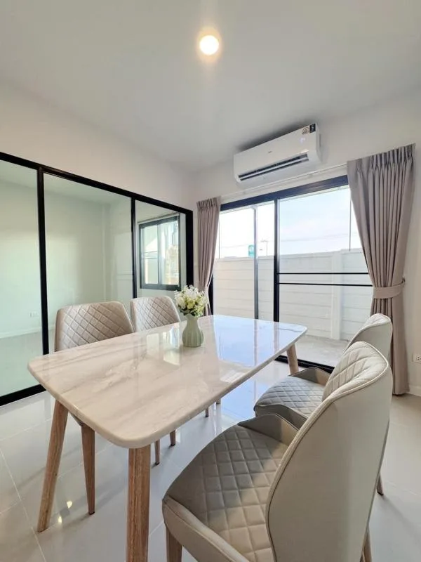 Property photos for Grand Verona Ramkhamhaeng-romklao