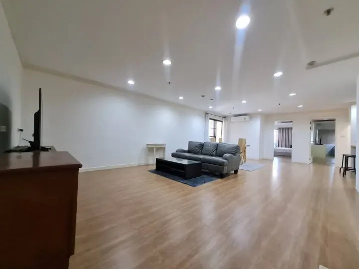 Property photos for Baan Suanpetch
