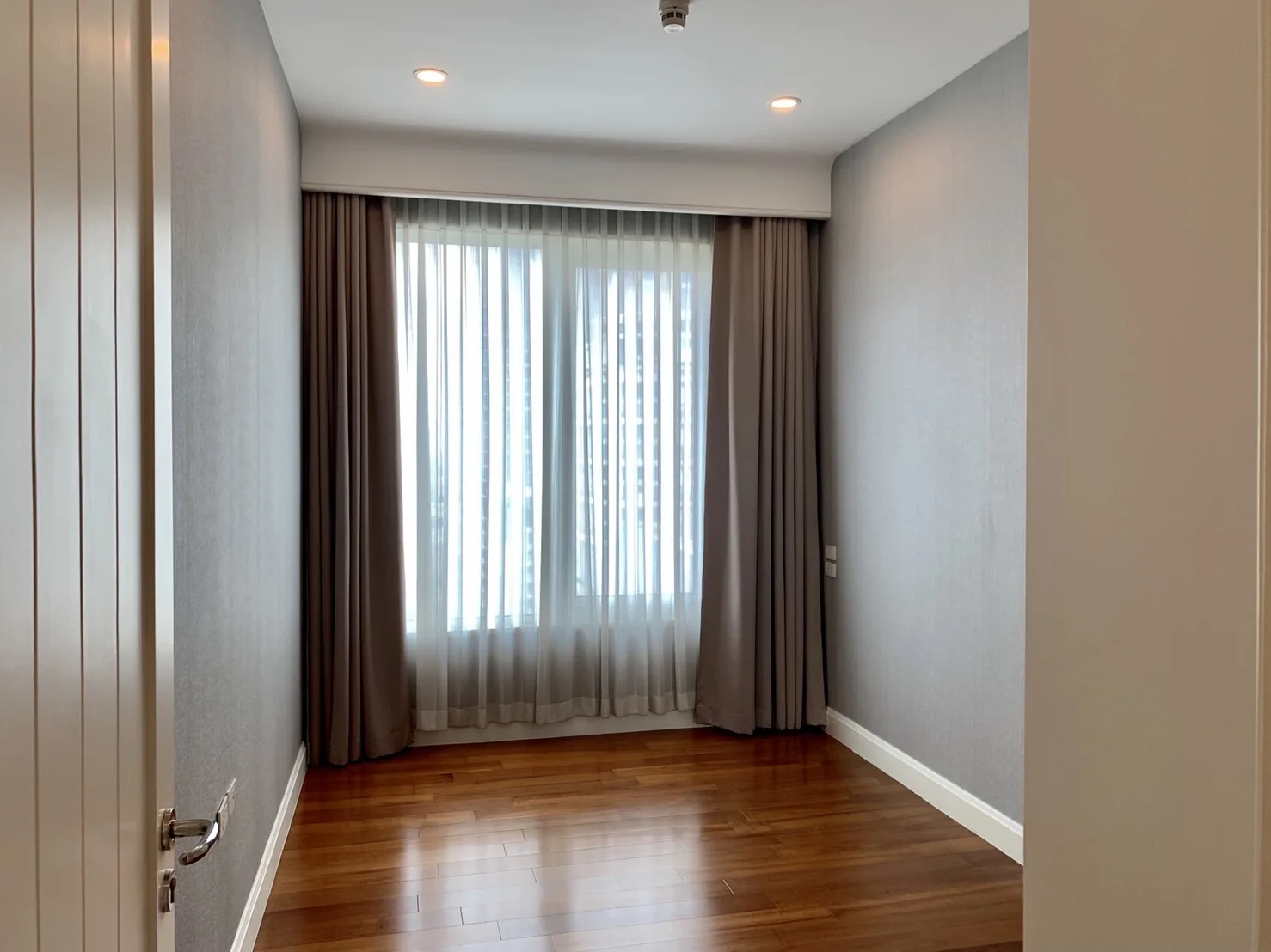 Property photos for Q Langsuan