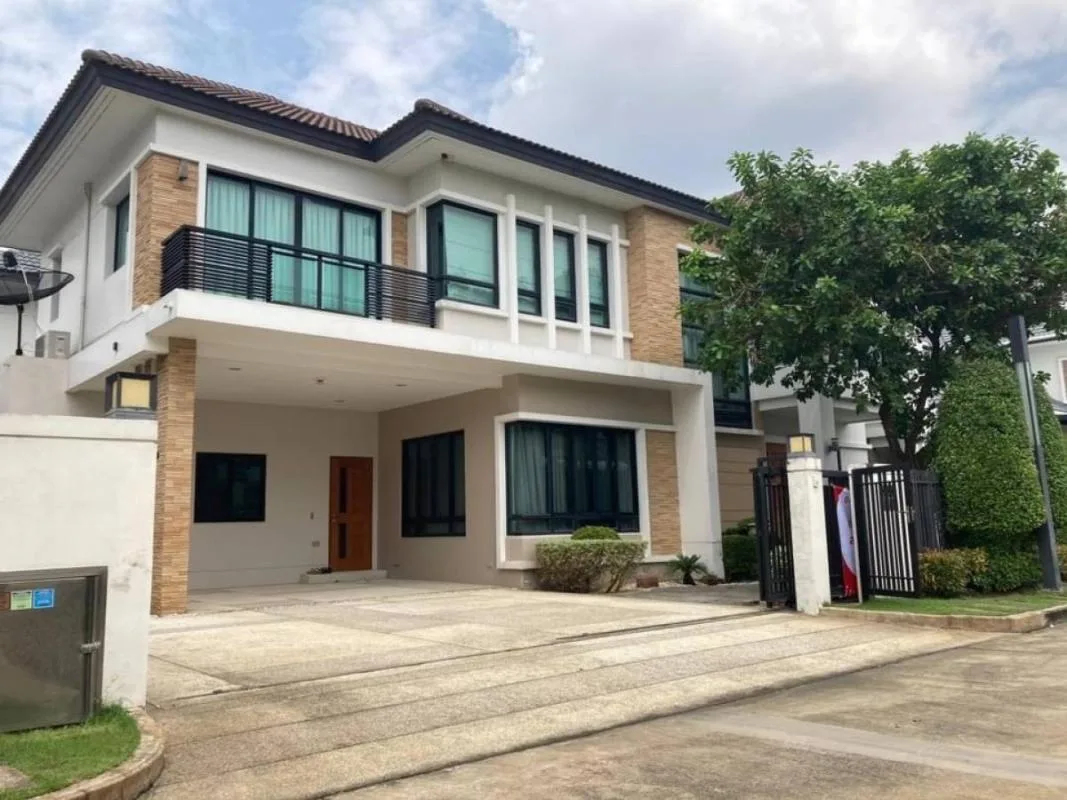 Property photos for Grand Bangkok Boulevard Ratchaphruek - Rattanathibate