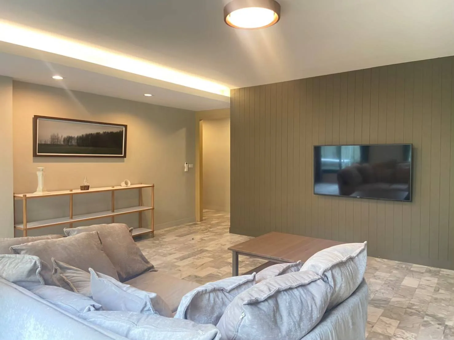 Property photos for Lily House