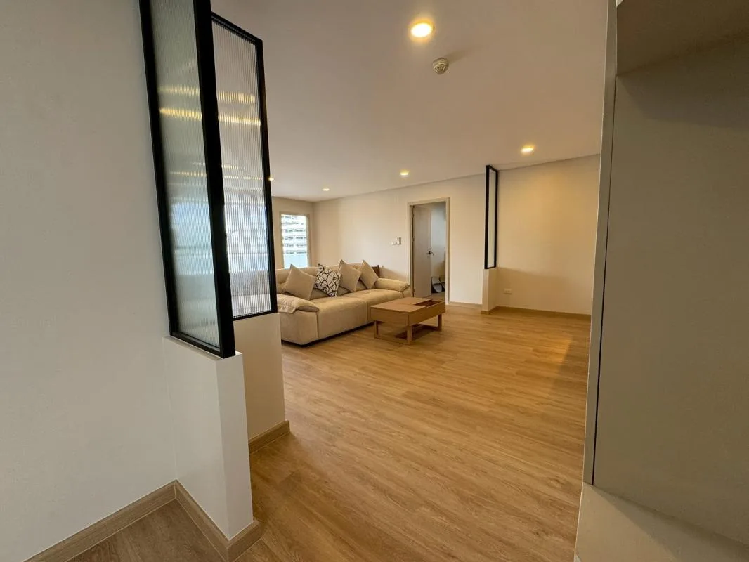 Property photos for Supalai Place