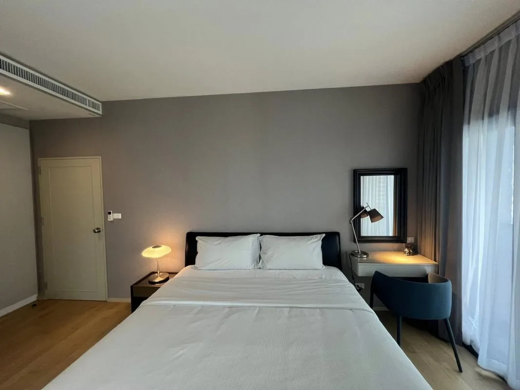 Property photos for Noble Reveal
