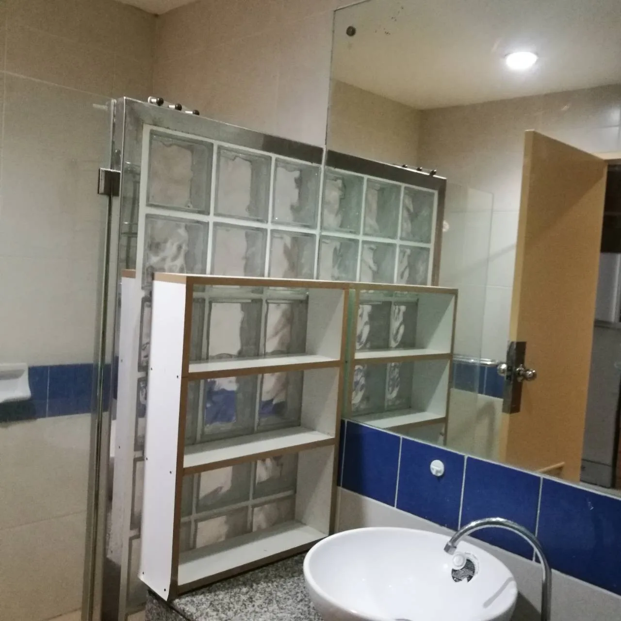Property photos for Silom Grand Terrace