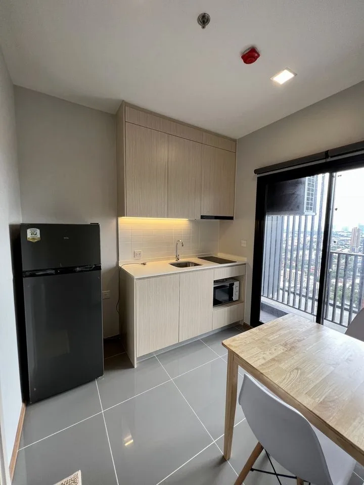 Property photos for Metris Rama 9-ramkhamhaeng