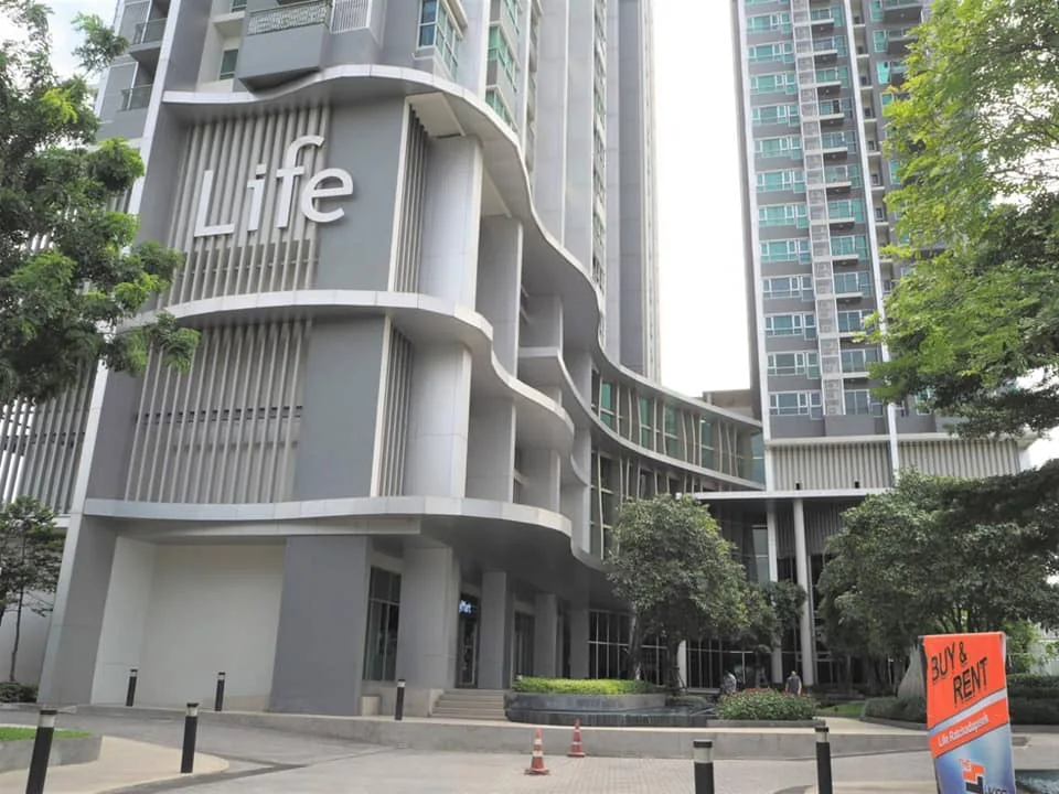 Property photos for Life Ratchadapisek